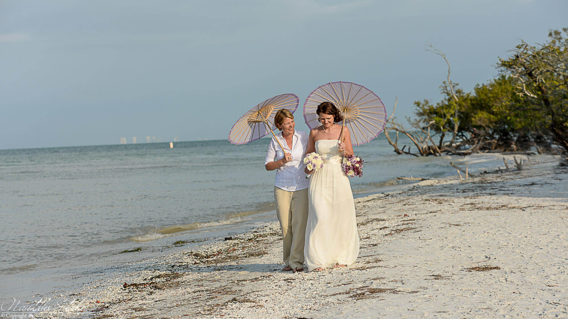 Boda del mismo sexo en Florida, dos mujeres en Sanibel Beach